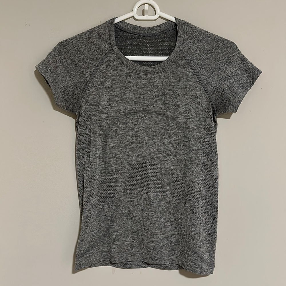 Size 4 Swiftly Short Sleeve